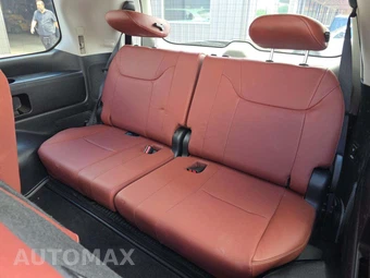 2020 Lexus LX 570 Three-Row – miniatura 14