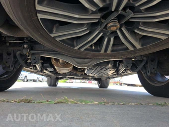 2020 Lexus LX 570 Three-Row – miniatura 16