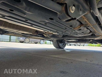 2020 Lexus LX 570 Three-Row – miniatura 18
