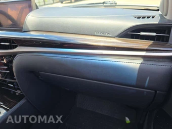2020 Lexus LX 570 Three-Row – miniatura 20