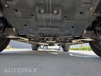2020 Lexus LX 570 Three-Row – miniatura 21