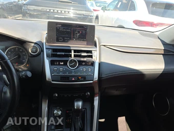 2020 Lexus NX 300 - miniatura 11