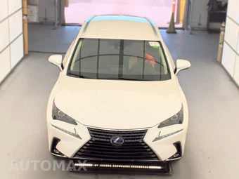 2020 Lexus NX 300 - miniatura 2
