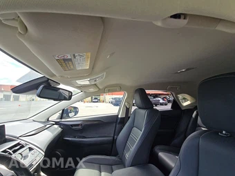 2020 Lexus NX 300 – miniatura 17