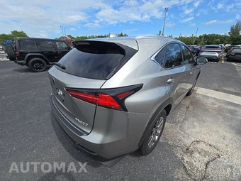 2020 Lexus NX 300 – miniatura 4