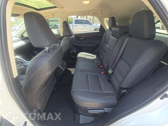 2020 Lexus NX 300 – miniatura 10