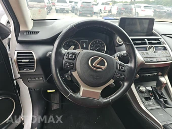 2020 Lexus NX 300 – miniatura 10