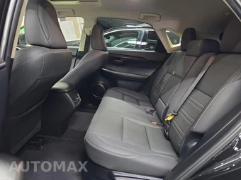 2020 Lexus NX 300 - miniatura 16