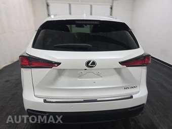 2020 Lexus NX 300 – miniatura 5