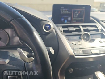 2020 Lexus NX 300h – miniatura 11