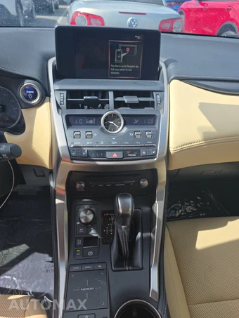 2020 Lexus NX 300h – miniatura 11