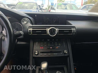 2020 Lexus RC 300 - miniatura 10