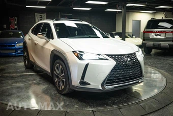 2020 Lexus UX 200 - miniatura 5