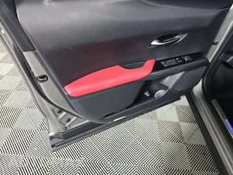 2020 Lexus UX 250h F SPORT - miniatura 9