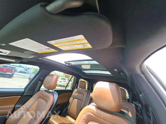 2020 Lincoln Aviator Plug-In Hybrid Grand Touring - miniatura 11