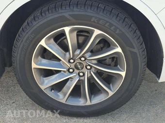 2020 Lincoln Aviator Plug-In Hybrid Grand Touring - miniatura 27