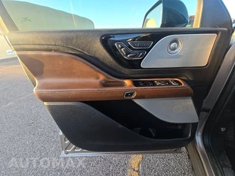 2020 Lincoln Aviator Reserve – miniatura 9