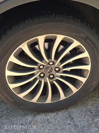 2020 Lincoln Aviator Reserve – miniatura 29