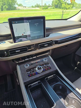 2020 Lincoln Aviator Reserve – miniatura 10
