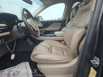 2020 Lincoln Aviator Reserve – miniatura 7
