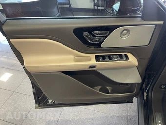 2020 Lincoln Aviator Reserve - miniatura 24