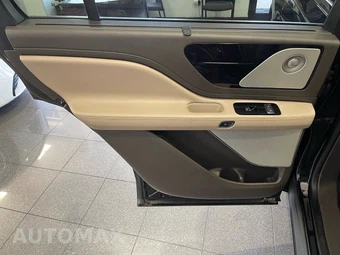 2020 Lincoln Aviator Reserve - miniatura 33
