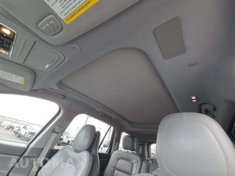 2020 Lincoln Aviator Reserve – miniatura 8