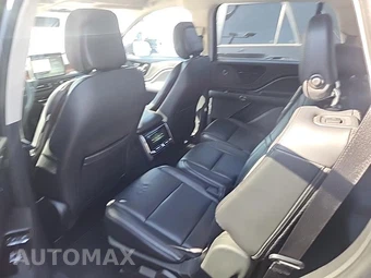 2020 Lincoln Aviator Reserve – miniatura 16
