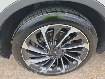 2020 Lincoln Aviator Reserve – miniatura 10