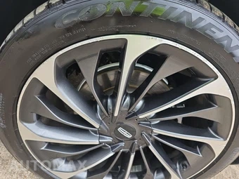 2020 Lincoln Aviator Reserve – miniatura 20