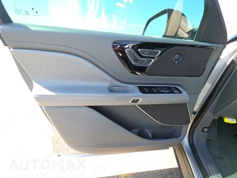2020 Lincoln Aviator Reserve – miniatura 9