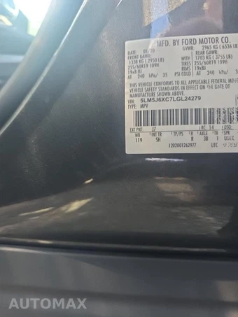 2020 Lincoln Aviator Standard – miniatura 17