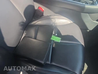 2020 Lincoln Aviator Standard – miniatura 21