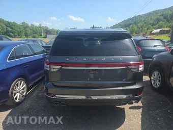 2020 Lincoln Aviator Standard – miniatura 5