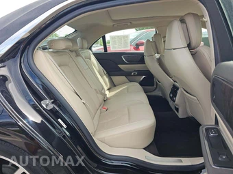 2020 Lincoln Continental Reserve – miniatura 16