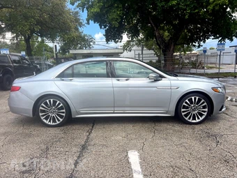 2020 Lincoln Continental Standard - miniatura 8