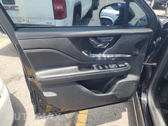 2020 Lincoln Corsair Standard – miniatura 9