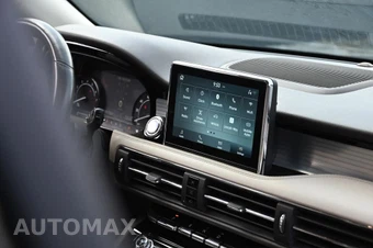 2020 Lincoln Corsair Standard - miniatura 10