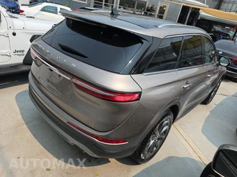 2020 Lincoln Corsair Standard – miniatura 4