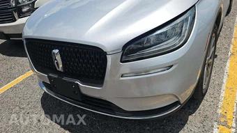 2020 Lincoln Corsair Standard – miniatura 25