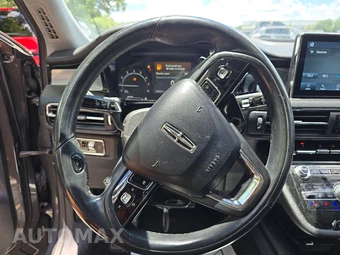 2020 Lincoln Corsair Standard – miniatura 10