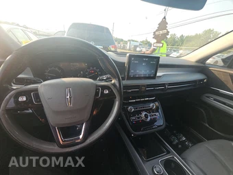 2020 Lincoln Corsair Standard – miniatura 11