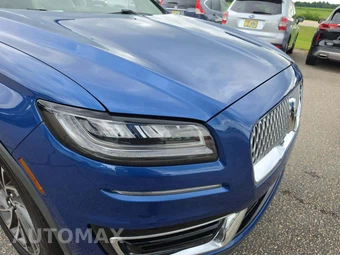 2020 Lincoln Nautilus Reserve – miniatura 18