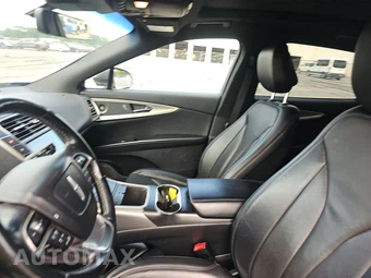 2020 Lincoln Nautilus Reserve – miniatura 7