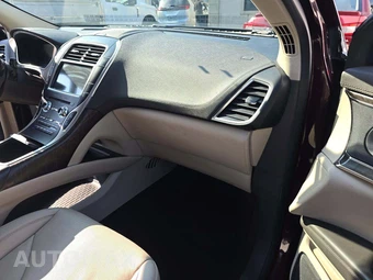 2020 Lincoln Nautilus Reserve – miniatura 19