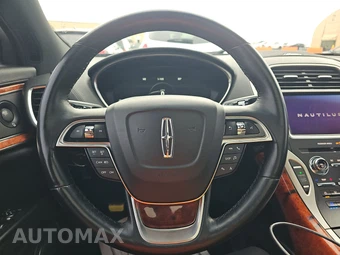 2020 Lincoln Nautilus Reserve - miniatura 10