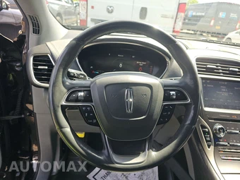 2020 Lincoln Nautilus Reserve - miniatura 10