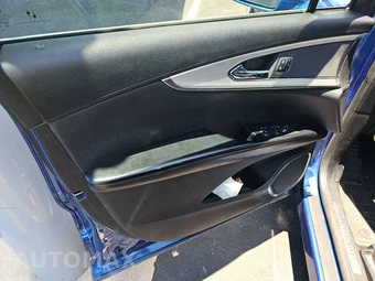 2020 Lincoln Nautilus Standard - miniatura 9