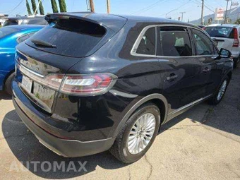 2020 Lincoln Nautilus Standard – miniatura 3