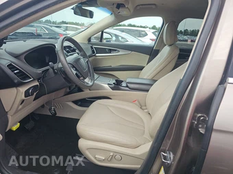 2020 Lincoln Nautilus Standard – miniatura 7